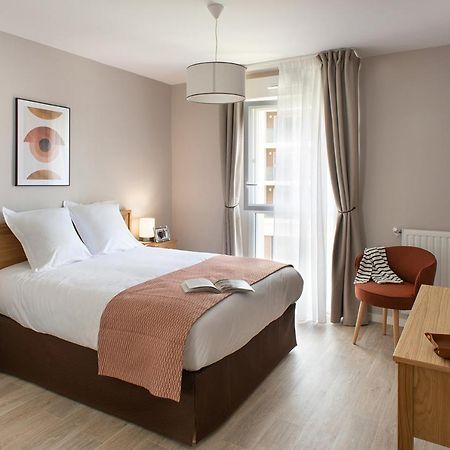 Le Criterium Aparthotel Ecouflant Exterior photo